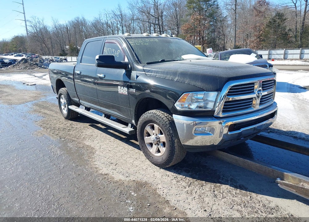 2014 RAM 2500 BIG HORN VIN: 3C6UR5DJ4EG129425