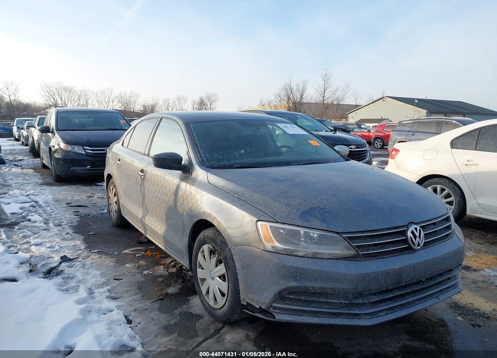 2015 VOLKSWAGEN JETTA 2.0L S VIN: 3VW2K7AJ0FM269203