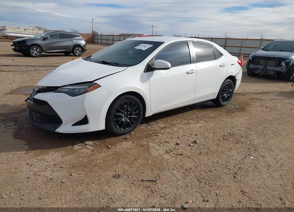 2019 TOYOTA COROLLA LE VIN: 2T1BURHE0KC242930