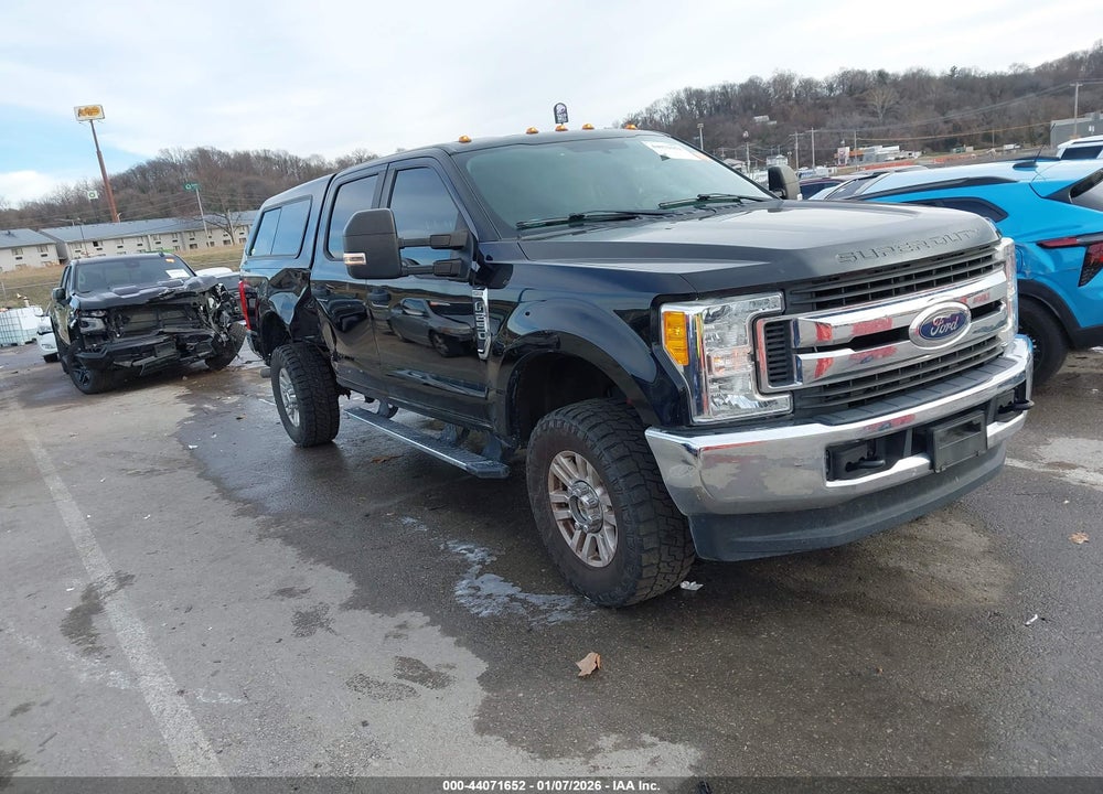 2017 FORD F-250 XL VIN: 1FT7W2B69HEF47504