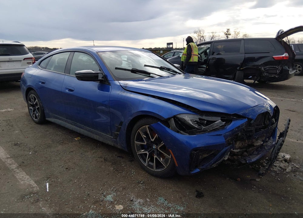 2022 BMW M440XI GRAN COUPE VIN: WBA13AW04NFM21178