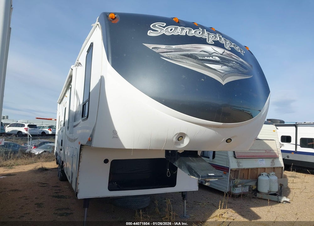 2013 SANDPIPER 365SAQ VIN: 4X4FSAN24DJ027183
