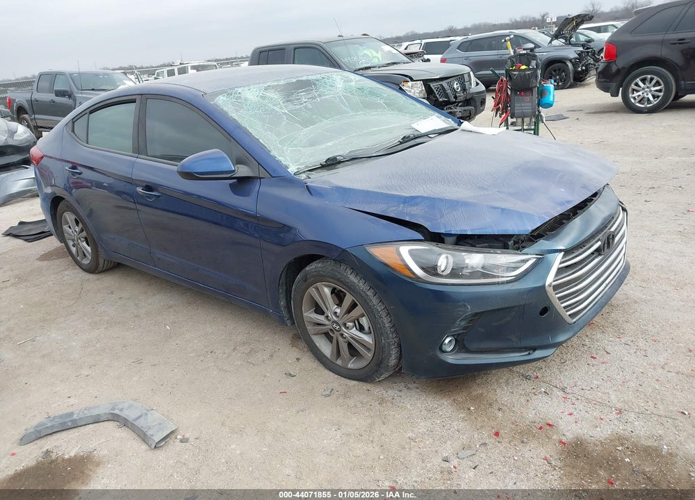 2017 HYUNDAI ELANTRA SE VIN: 5NPD84LF9HH049097