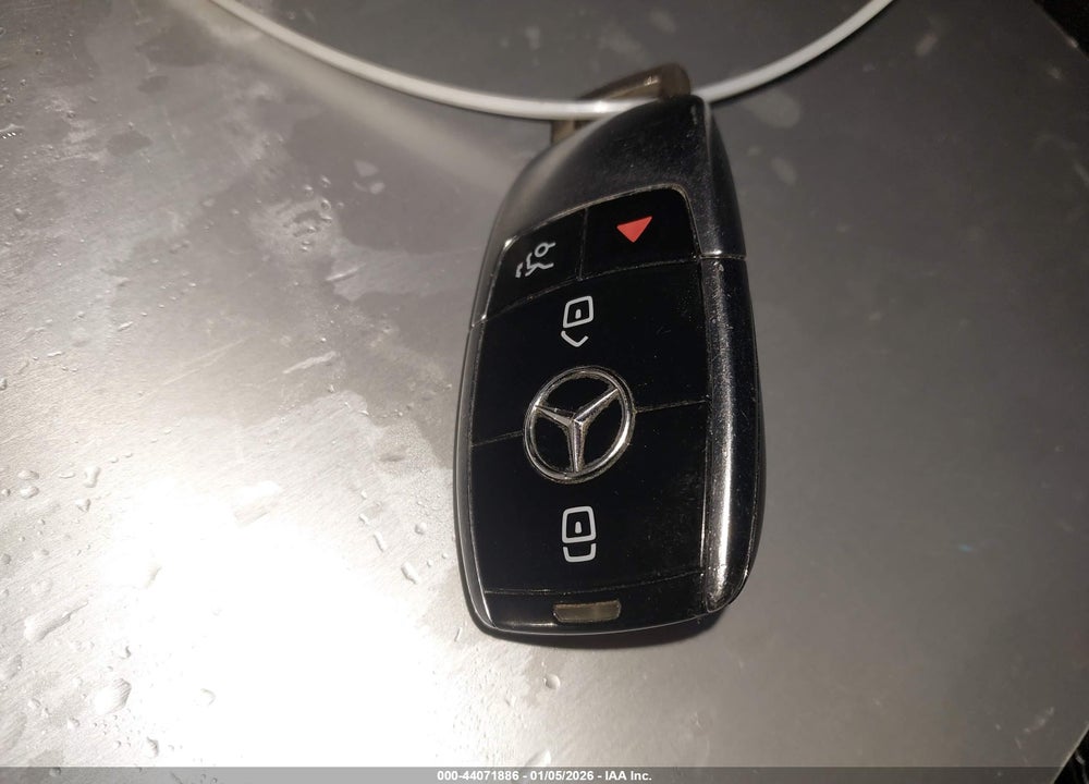 2019 MERCEDES-BENZ E 300 VIN: WDDZF4JB6KA603471