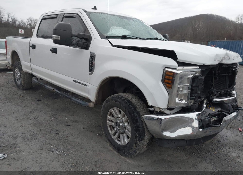 2019 FORD F-250 XLT VIN: 1FT7W2BT4KEC17055