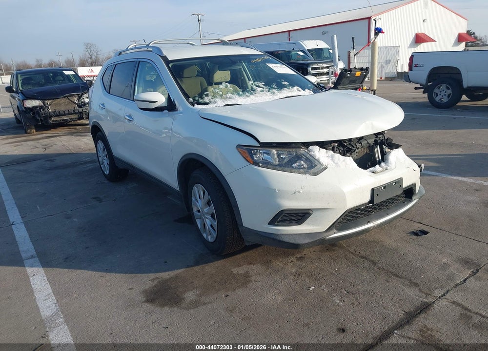 2016 NISSAN ROGUE S VIN: KNMAT2MT6GP677910