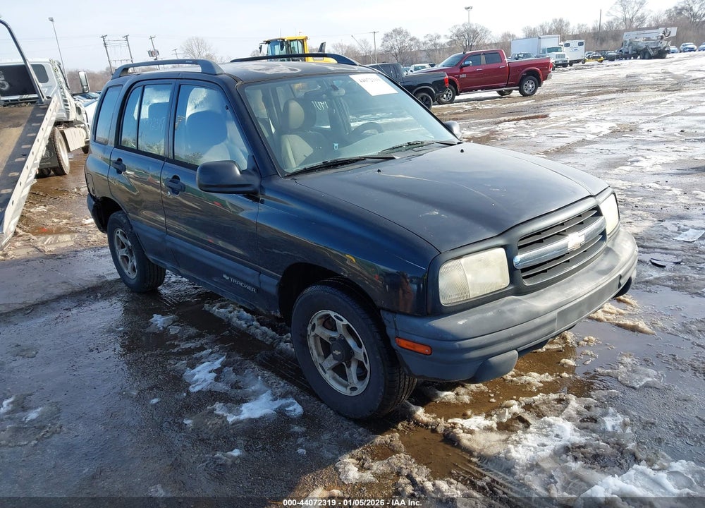 2000 CHEVROLET TRACKER HARD TOP VIN: 2CNBJ13C6Y6956017