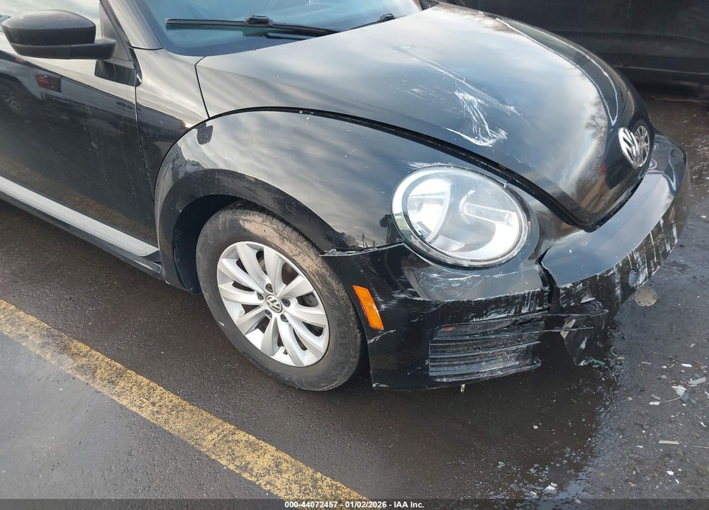 2017 VOLKSWAGEN BEETLE #PINKBEETLE/1.8T CLASSIC/1.8T S VIN: 3VWF17AT9HM621137