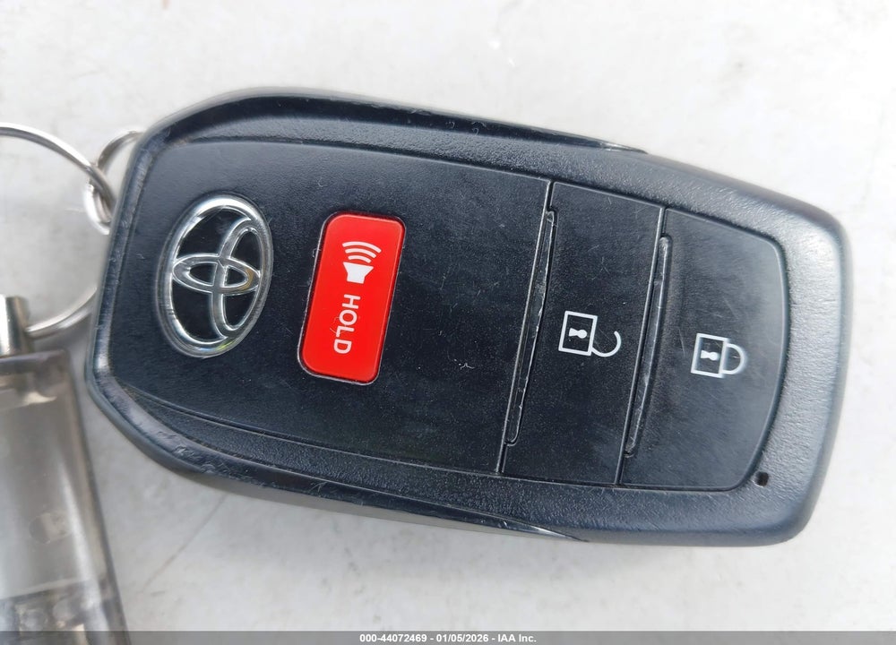 2024 TOYOTA PRIUS XLE VIN: JTDACAAU6R3032692