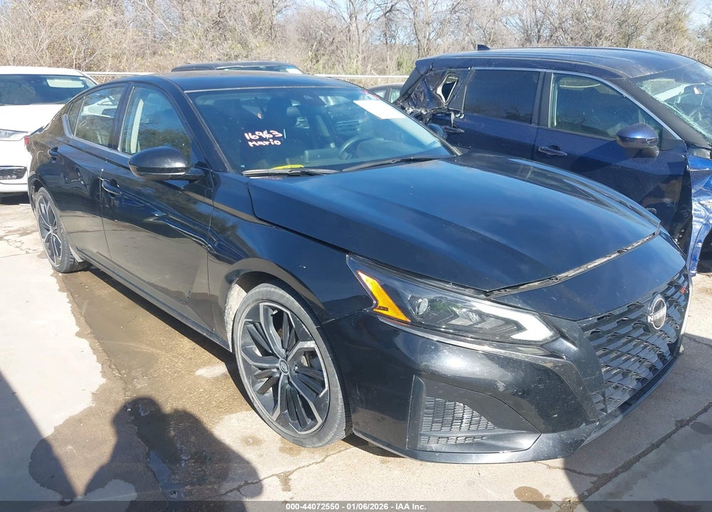 2024 NISSAN ALTIMA SR FWD VIN: 1N4BL4CV3RN331501