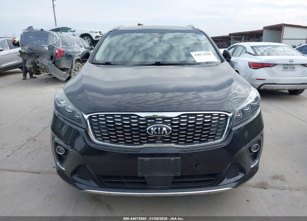 2019 KIA SORENTO 3.3L SX VIN: 5XYPK4A57KG444113