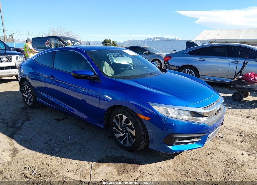 2016 HONDA CIVIC VIN: 2HGFC4B07GH311440