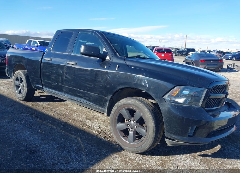 2019 RAM 1500 CLASSIC EXPRESS  4X4 6'4 BOX VIN: 1C6RR7FG4KS727103