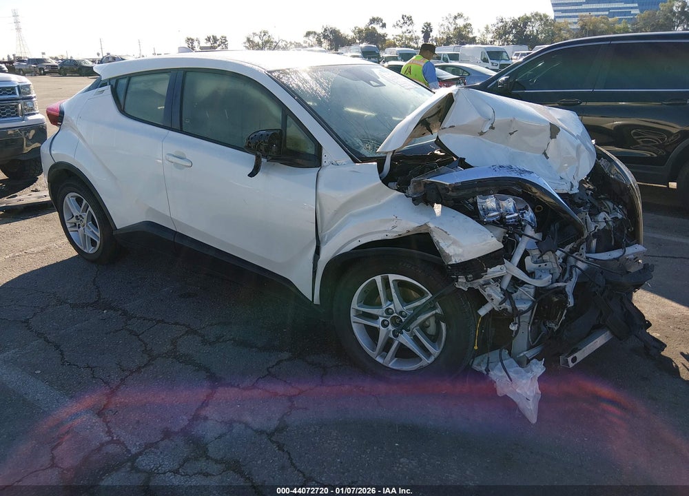 2021 TOYOTA C-HR LE VIN: JTNKHMBX8M1098175