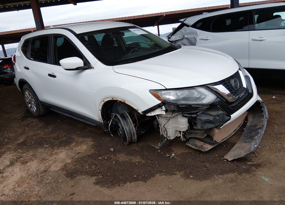 2018 NISSAN ROGUE S VIN: KNMAT2MT8JP562264