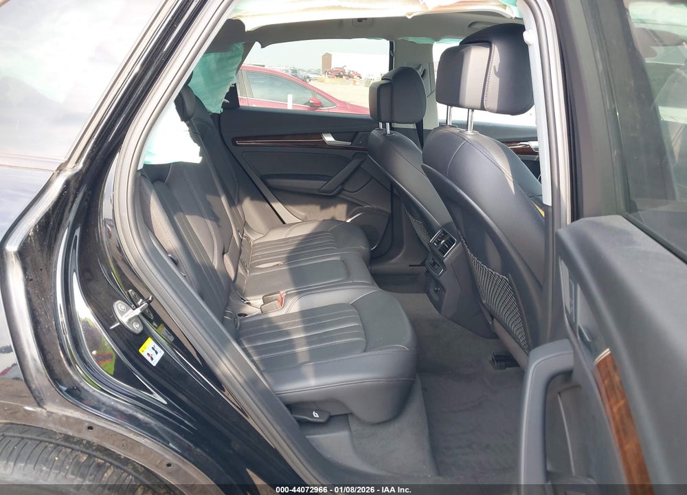 2018 AUDI Q5 2.0T PREMIUM/2.0T TECH PREMIUM VIN: WA1ANAFY6J2094264