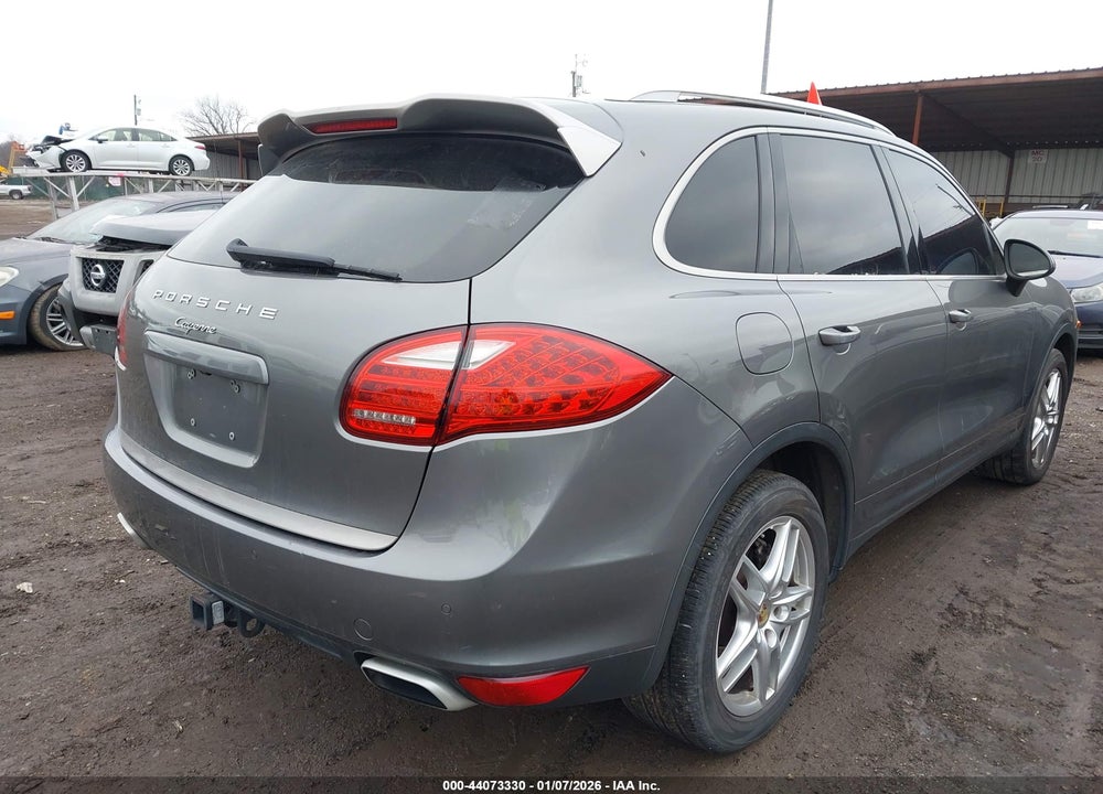 2014 PORSCHE CAYENNE PLATINUM EDITION VIN: WP1AA2A25ELA93941