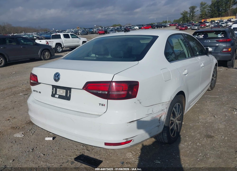2017 VOLKSWAGEN JETTA 1.4T SE VIN: 3VWDB7AJXHM292628