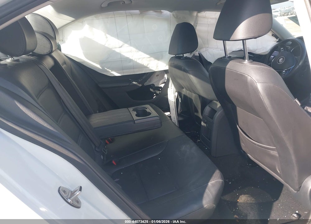 2017 VOLKSWAGEN JETTA 1.4T SE VIN: 3VWDB7AJXHM292628