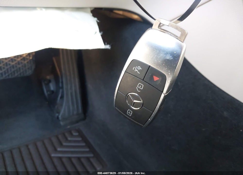 2020 MERCEDES-BENZ GLC 300 4MATIC VIN: W1N0G8EB1LF864229