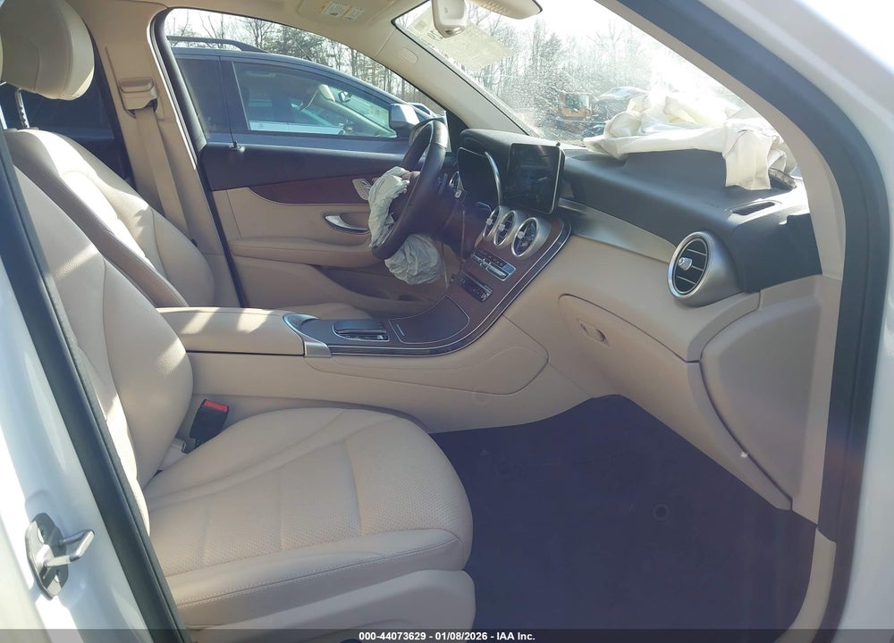 2020 MERCEDES-BENZ GLC 300 4MATIC VIN: W1N0G8EB1LF864229