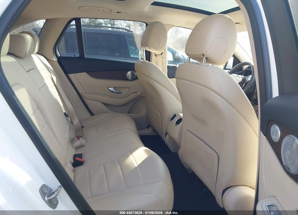 2020 MERCEDES-BENZ GLC 300 4MATIC VIN: W1N0G8EB1LF864229