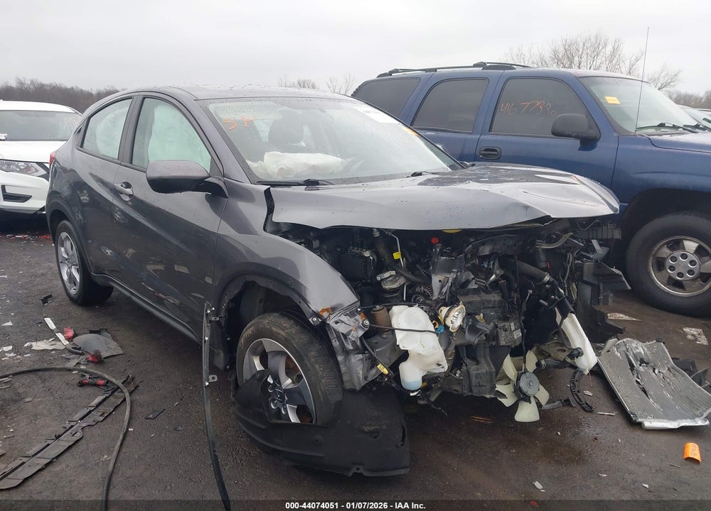 2020 HONDA HR-V AWD LX VIN: 3CZRU6H32LM730680