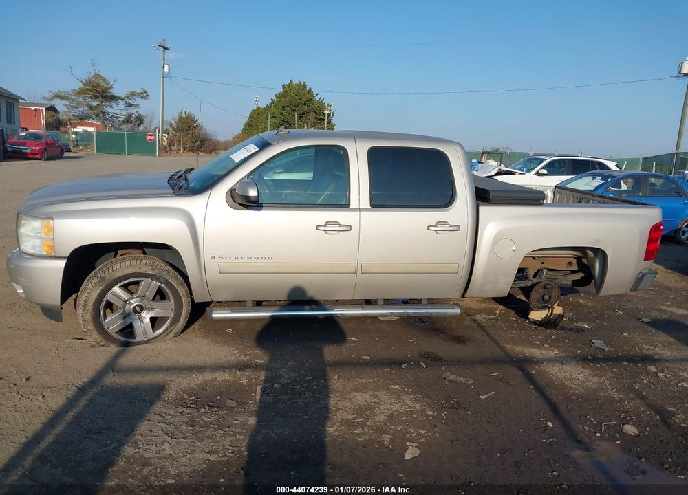 2008 CHEVROLET SILVERADO 1500 LT1 VIN: 3GCEC13J48G289110