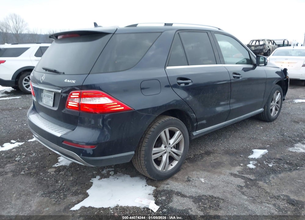 2014 MERCEDES-BENZ ML 350 4MATIC VIN: 4JGDA5HB8EA418529