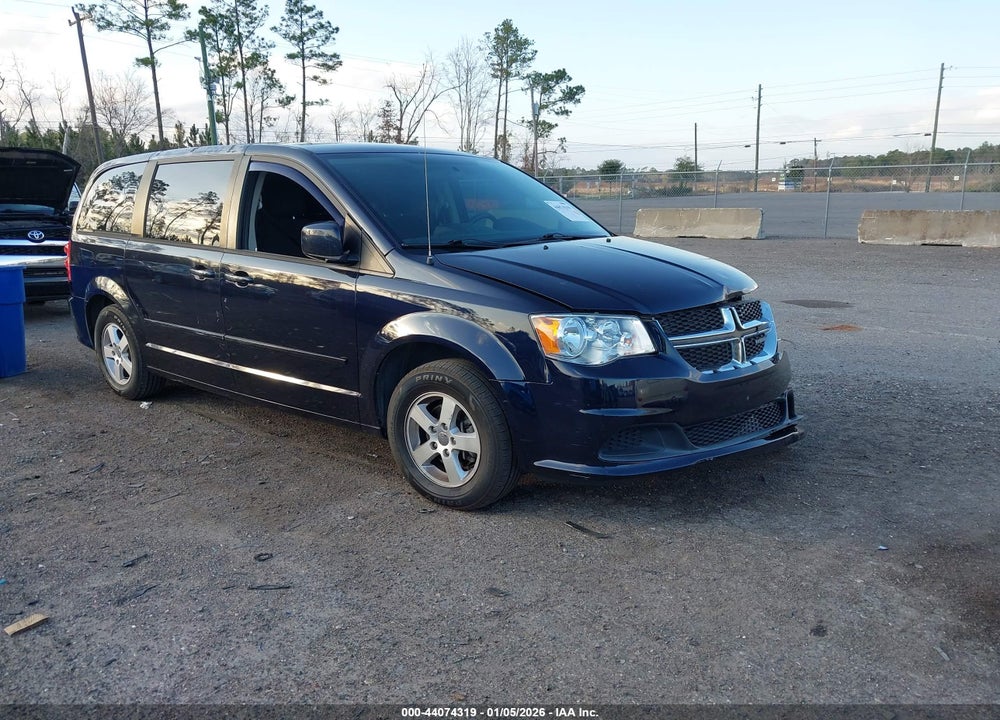 2011 DODGE GRAND CARAVAN MAINSTREET VIN: 2D4RN3DG7BR637092