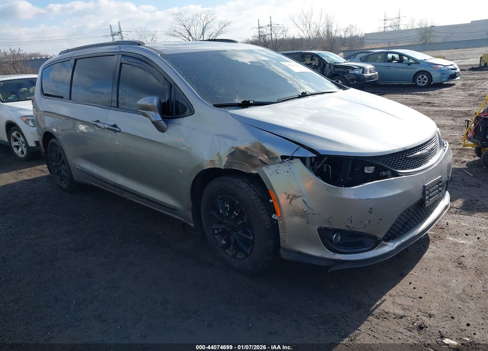 2019 CHRYSLER PACIFICA TOURING L PLUS VIN: 2C4RC1EG2KR603955