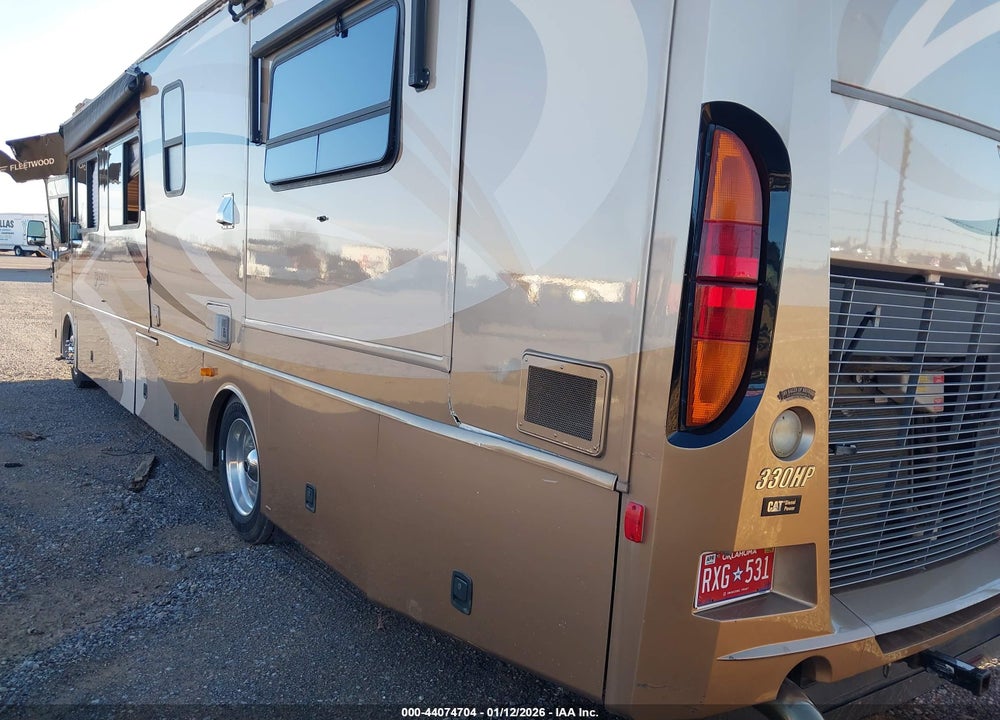 2007 FREIGHTLINER CHASSIS X LINE MOTOR HOME VIN: 4UZACJDC67CY74007