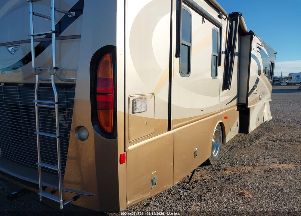 2007 FREIGHTLINER CHASSIS X LINE MOTOR HOME VIN: 4UZACJDC67CY74007