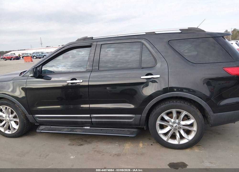 2015 FORD EXPLORER XLT VIN: 1FM5K7D89FGB94385