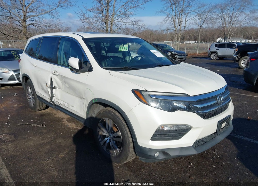2017 HONDA PILOT EX-L VIN: 5FNYF6H51HB036846