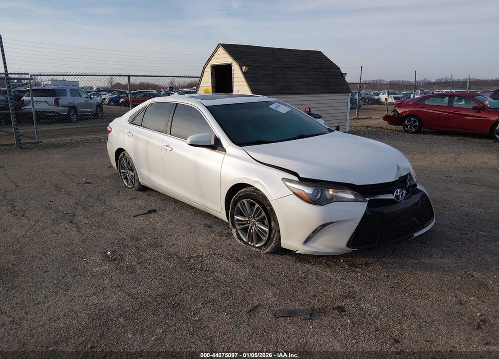 2017 TOYOTA CAMRY LE VIN: 4T1BF1FK8HU385037