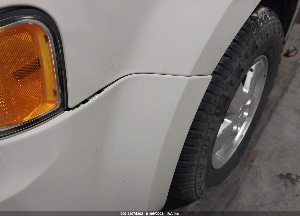 2011 FORD ESCAPE XLT VIN: 1FMCU9DG2BKB84213