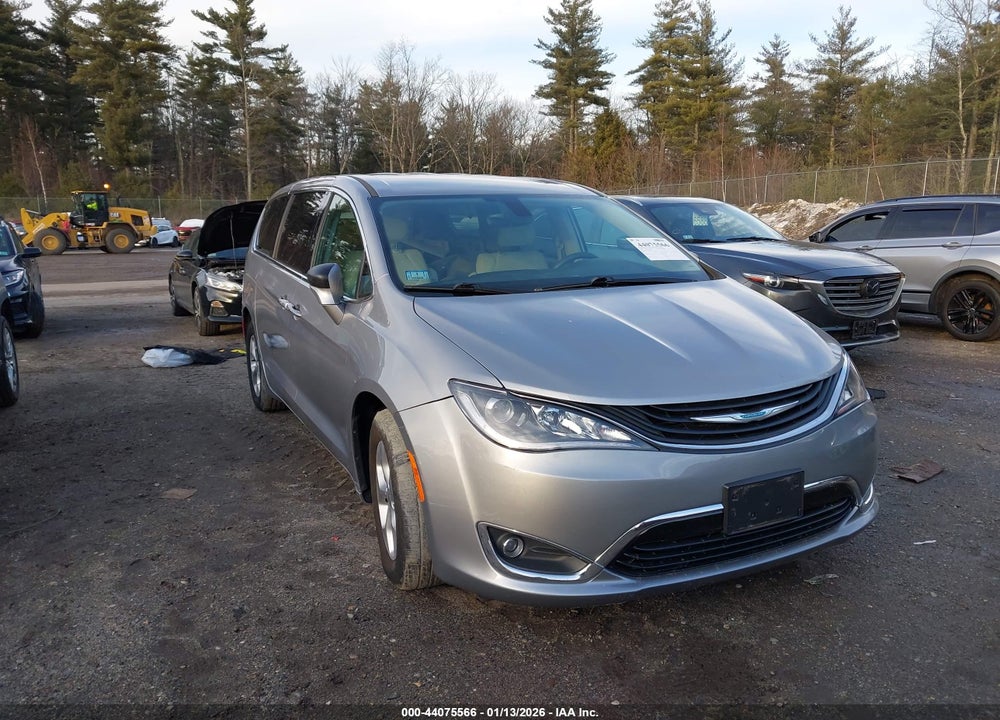 2018 CHRYSLER PACIFICA HYBRID TOURING PLUS VIN: 2C4RC1H77JR194782