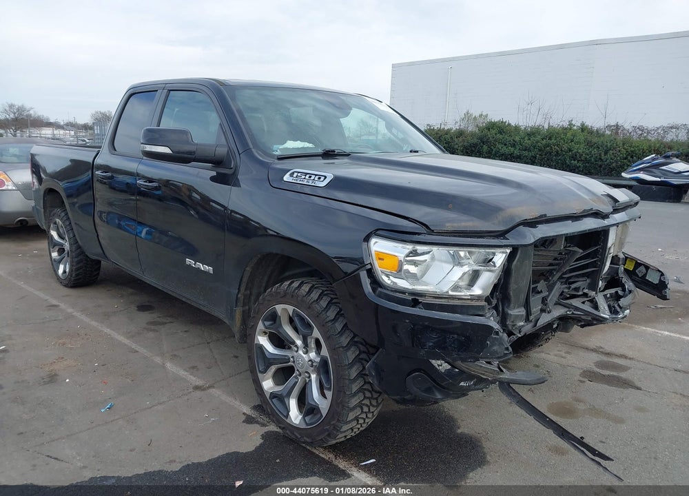 2021 RAM 1500 BIG HORN  4X4 6'4 BOX VIN: 1C6SRFBT2MN823635