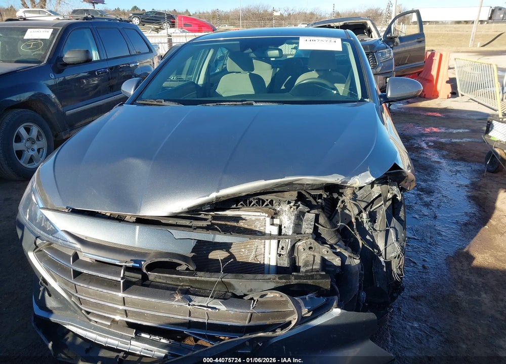 2019 HYUNDAI ELANTRA SEL VIN: KMHD84LF9KU746973