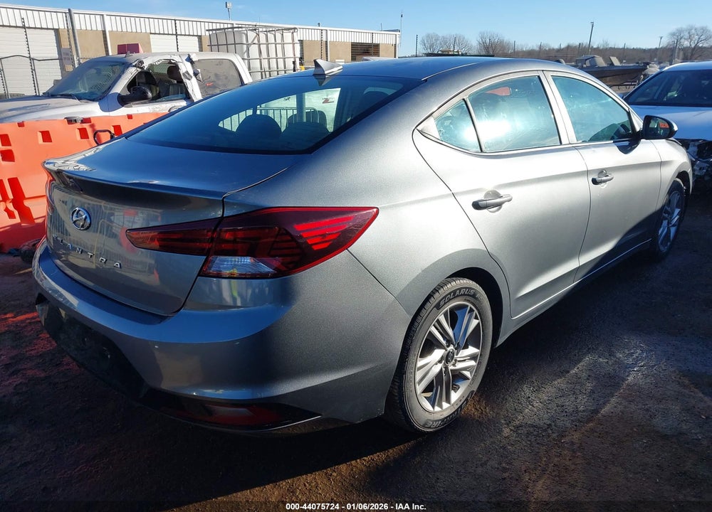 2019 HYUNDAI ELANTRA SEL VIN: KMHD84LF9KU746973