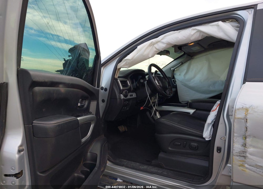 2019 NISSAN TITAN XD PRO-4X DIESEL VIN: 1N6BA1F40KN511684
