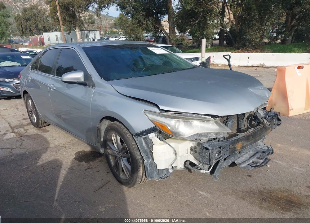 2015 TOYOTA CAMRY SE VIN: 4T1BF1FK5FU876808