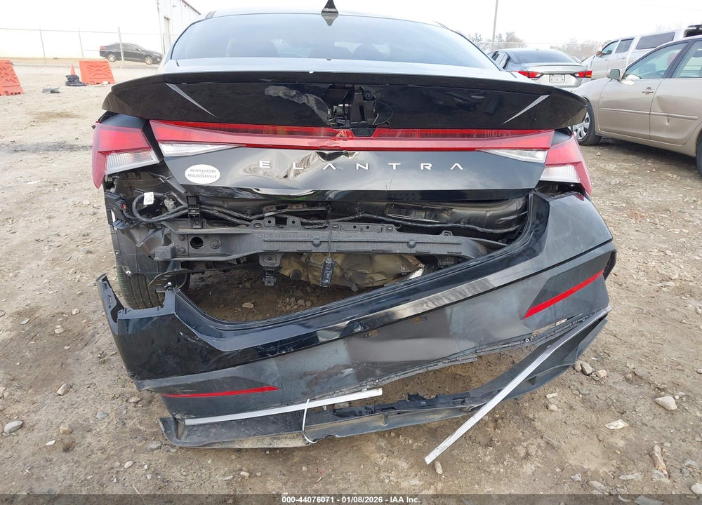 2025 HYUNDAI ELANTRA SEL SPORT VIN: KMHLM4DG5SU997245
