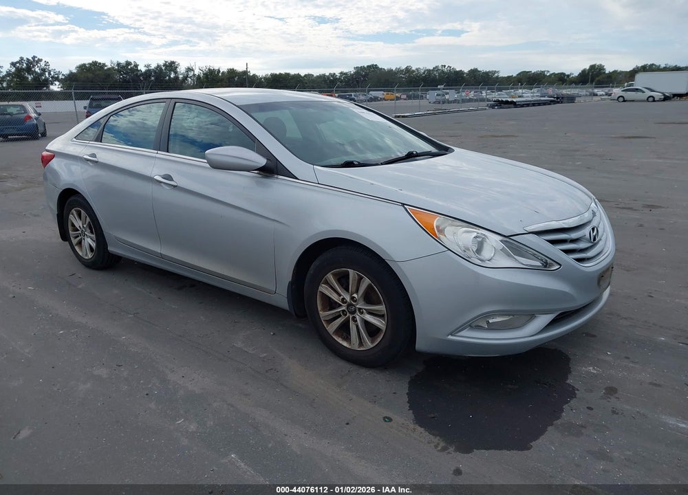 2013 HYUNDAI SONATA GLS VIN: 5NPEB4AC9DH542237