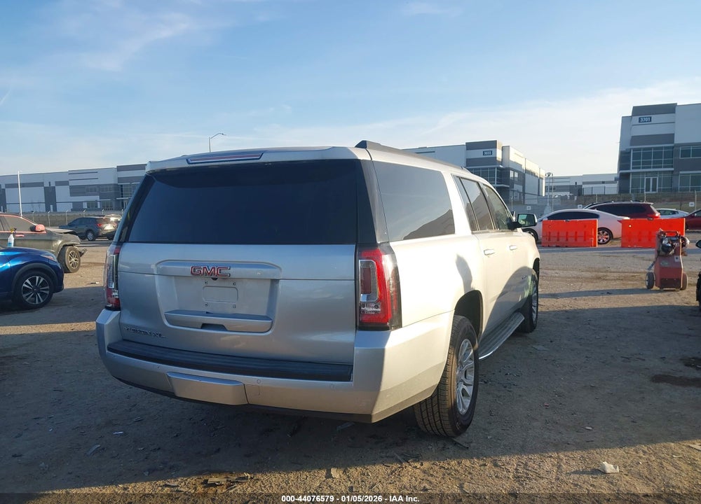 2019 GMC YUKON XL SLT VIN: 1GKS2GKC9KR373169