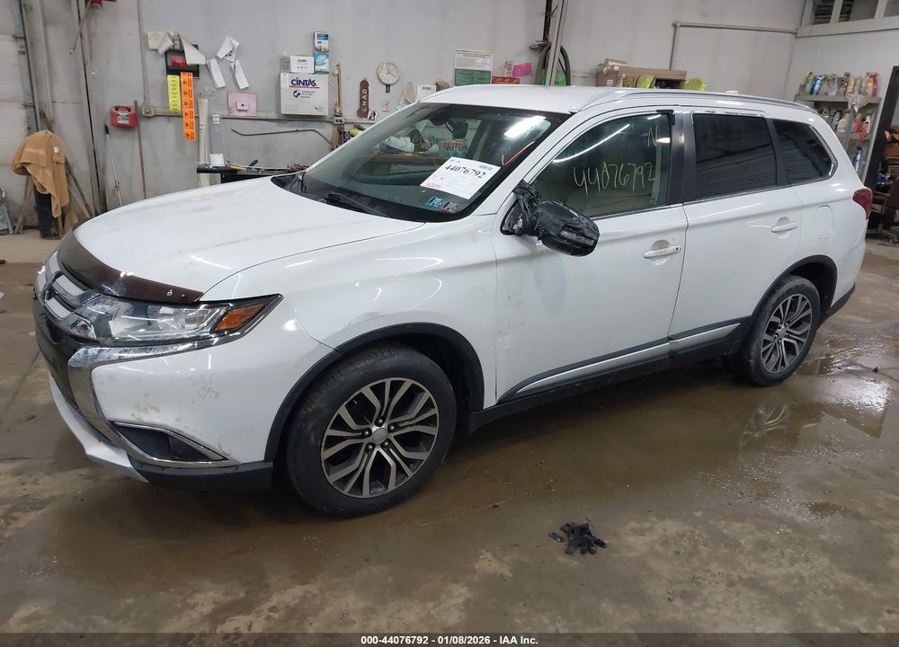2017 MITSUBISHI OUTLANDER SE/SEL VIN: JA4AZ3A36HZ024115