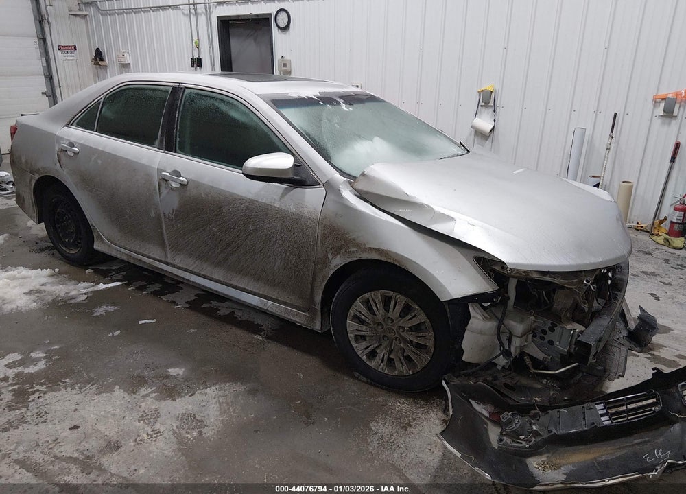 2014 TOYOTA CAMRY SE VIN: 4T1BK1FK1EU542737
