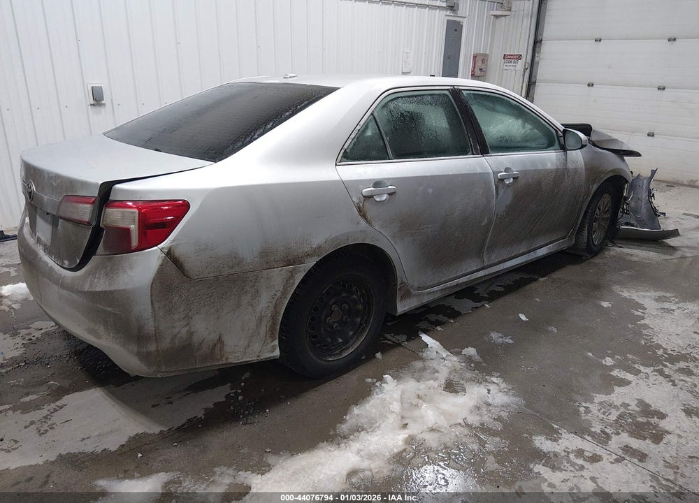 2014 TOYOTA CAMRY SE VIN: 4T1BK1FK1EU542737