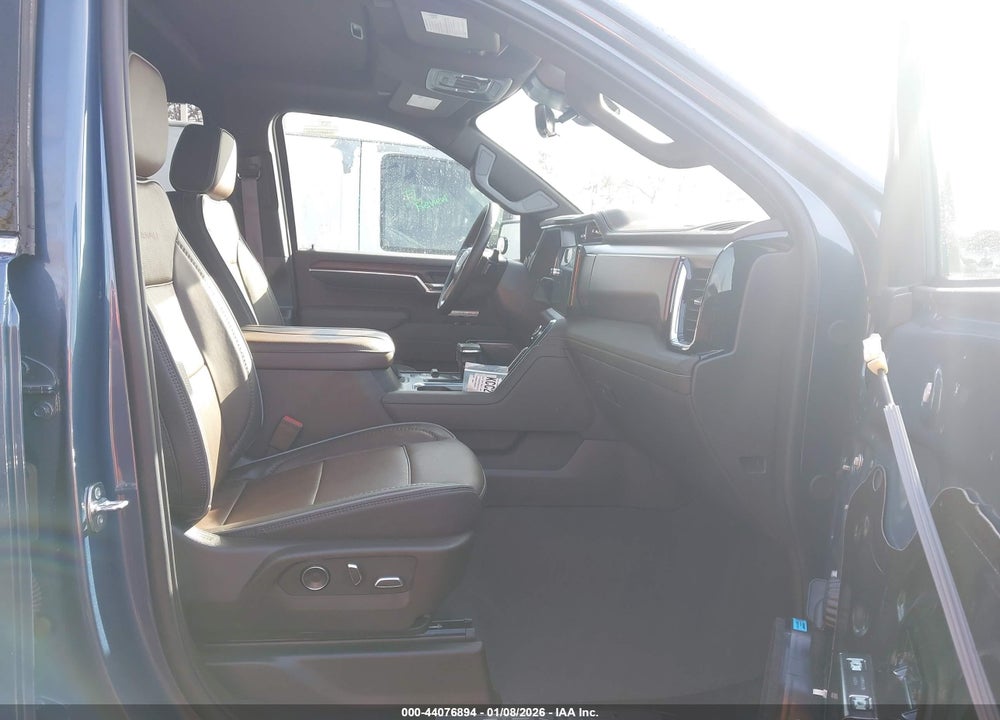 2025 GMC SIERRA 1500 4WD  SHORT BOX DENALI VIN: 1GTUUGED4SZ326179